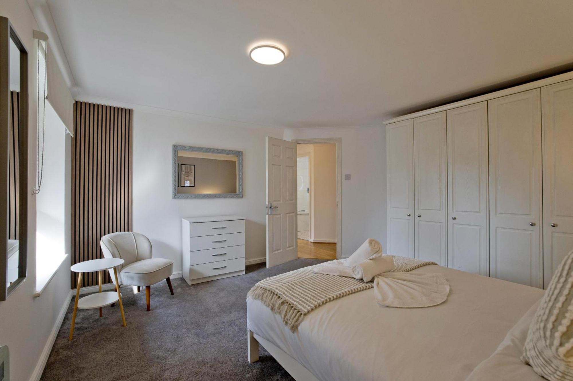 Imperial Meridian Place Apartment London Exterior photo